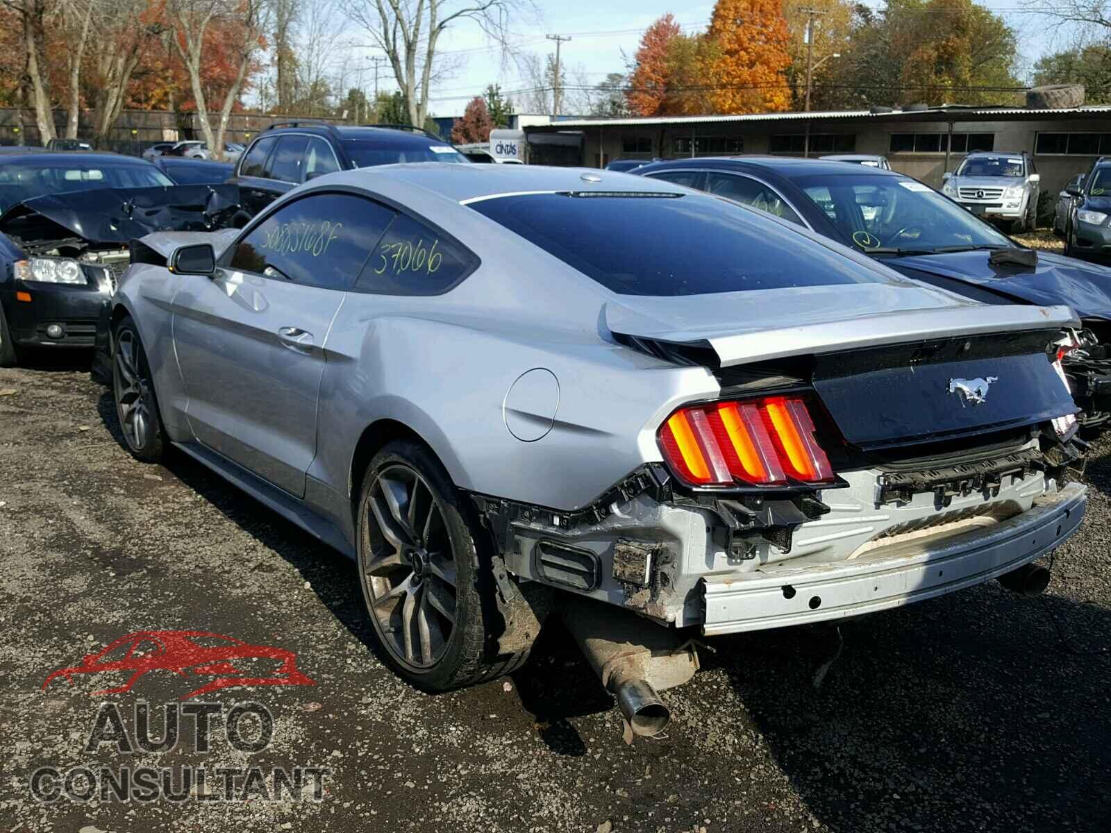FORD MUSTANG 2015 - 1FA6P8TH8F5334607