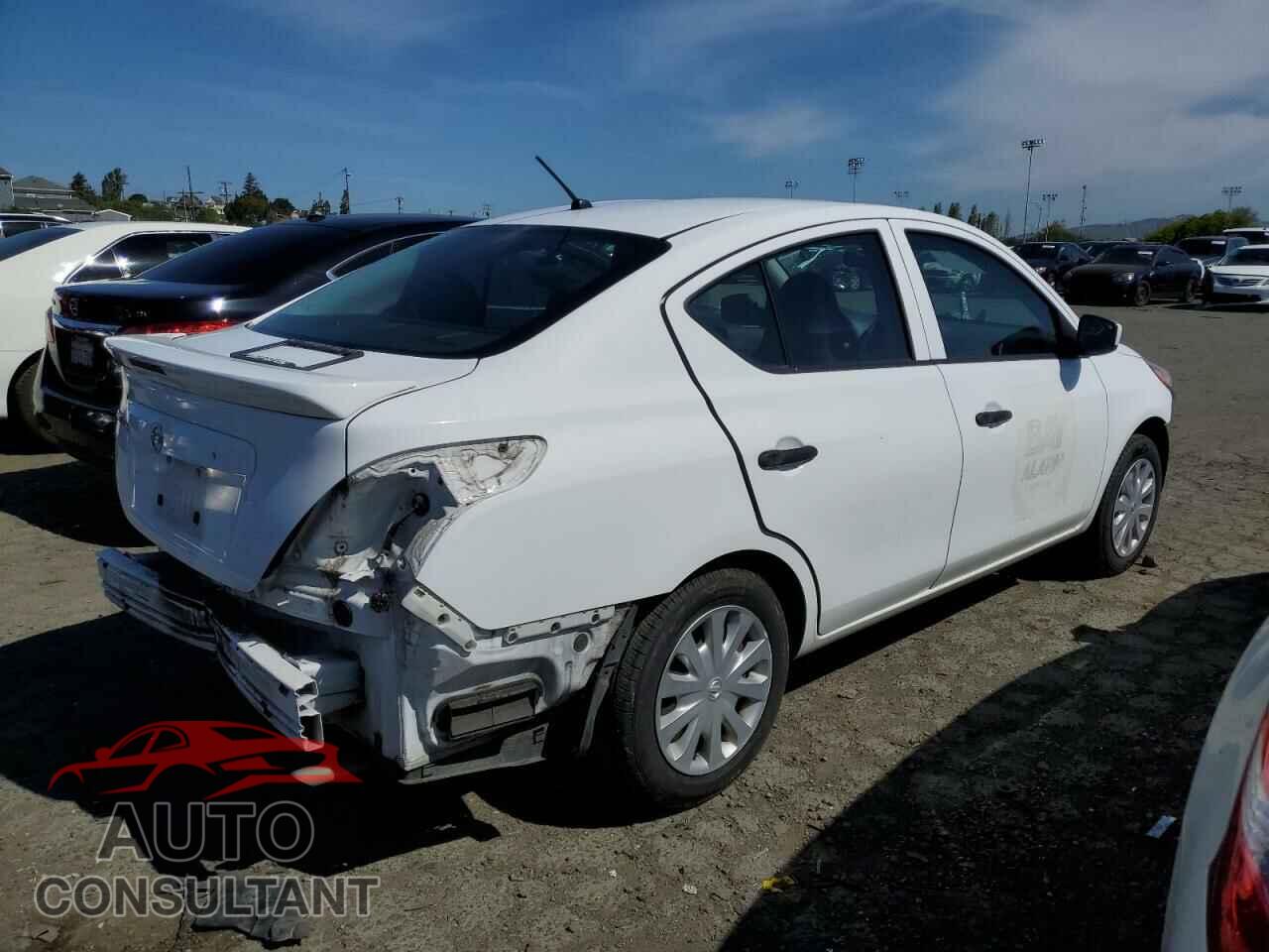 NISSAN VERSA 2016 - 3N1CN7AP6GL904437