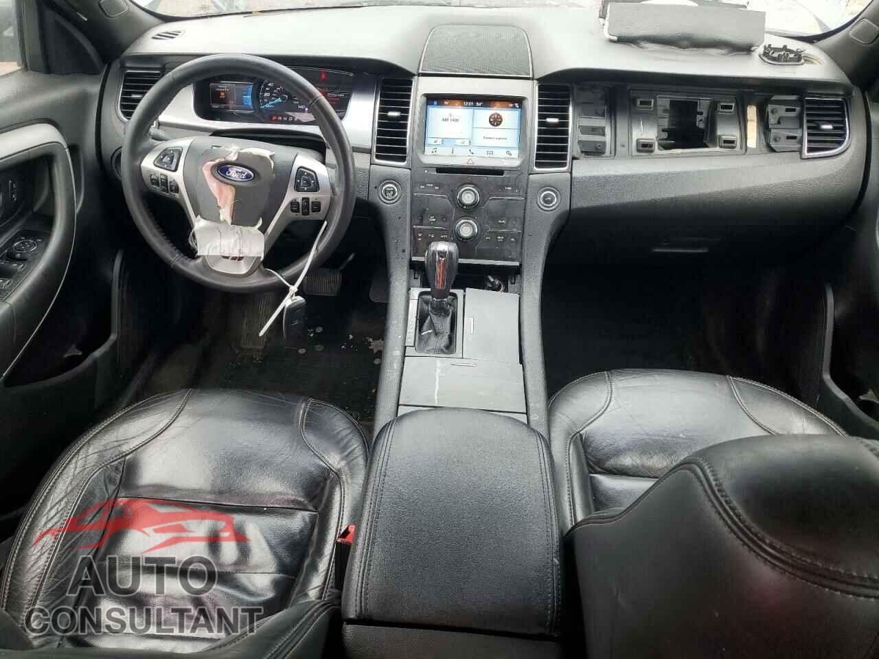 FORD TAURUS 2017 - 1FAHP2E8XHG105713
