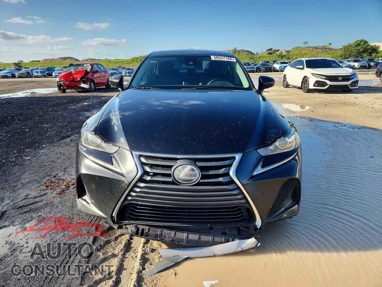 LEXUS IS 2018 - JTHBA1D26J5067647