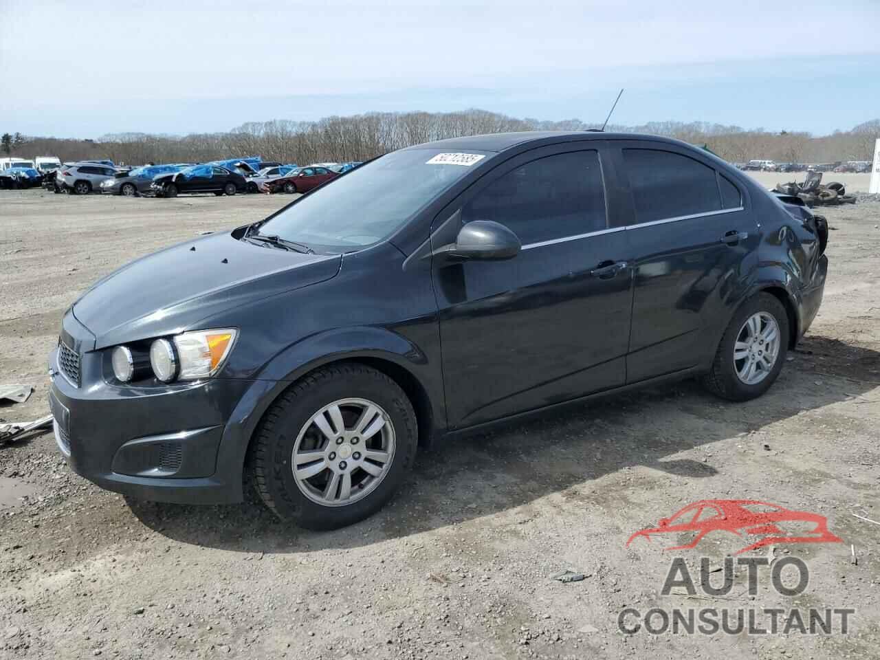 CHEVROLET SONIC 2015 - 1G1JC5SGXF4148332