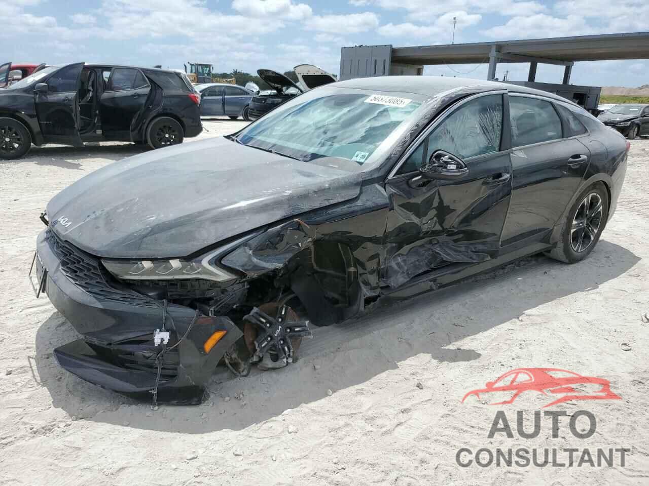 KIA K5 2023 - 5XXG64J24PG208041