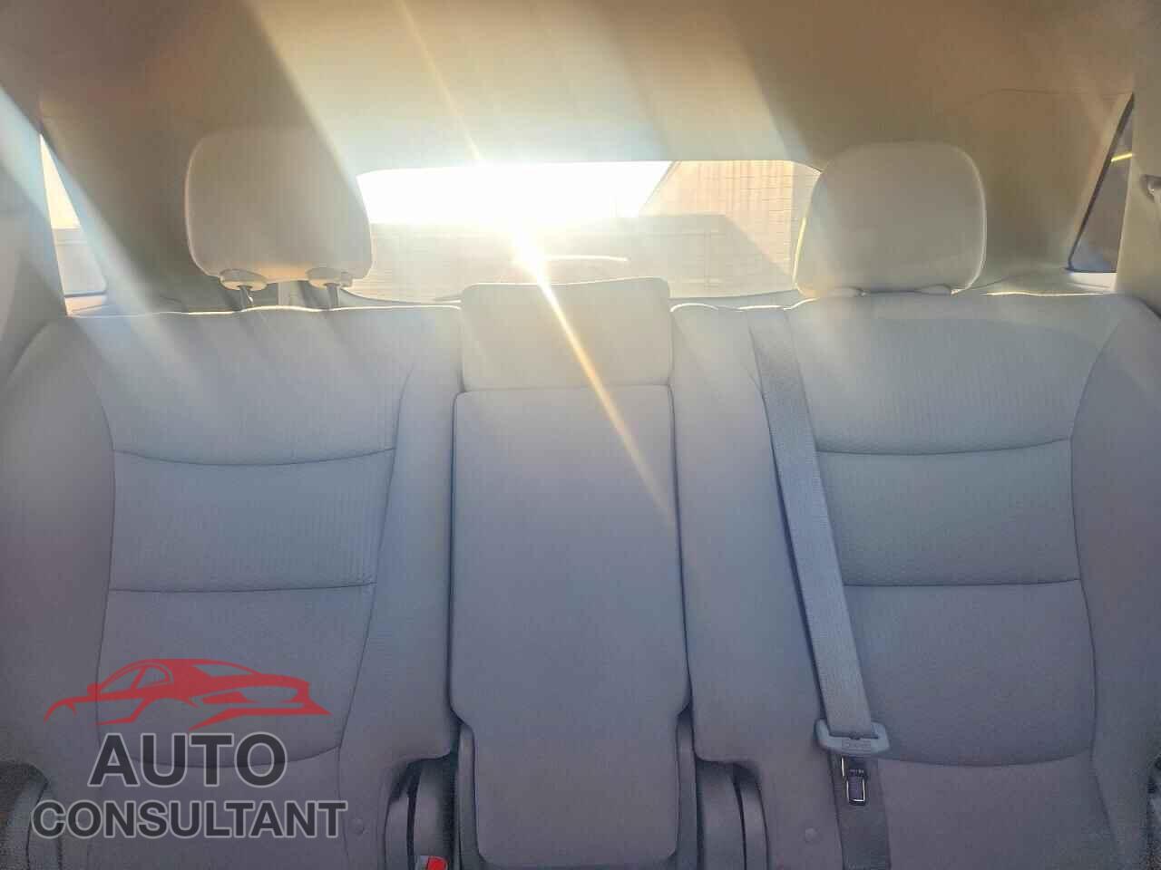 KIA SORENTO 2012 - 5XYKT4A64CG201733