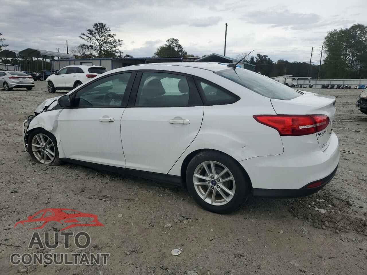 FORD FOCUS 2017 - 1FADP3F27HL269300