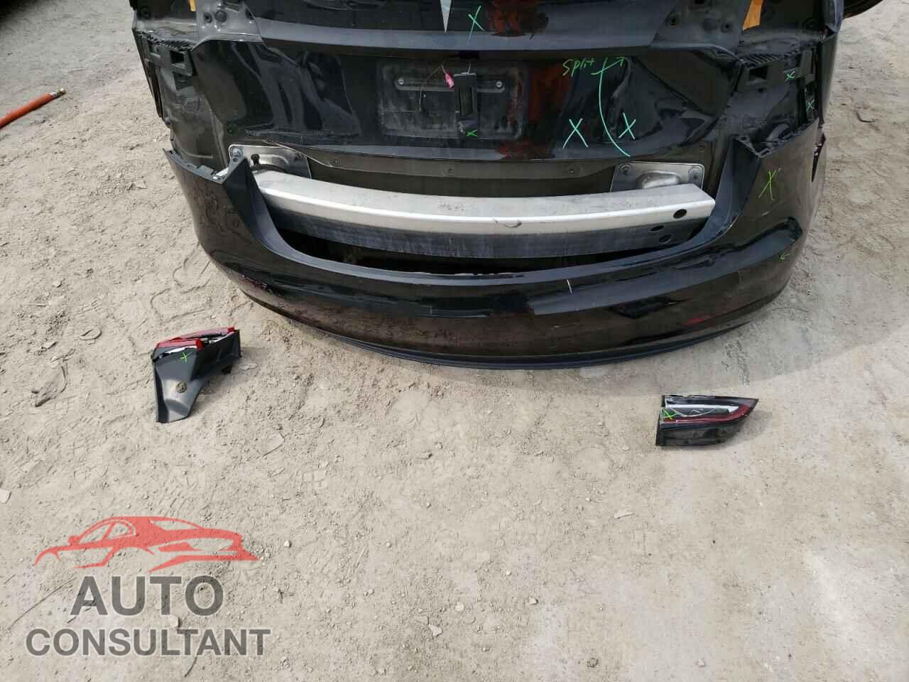 TESLA MODEL 3 2019 - 5YJ3E1EA0KF317593