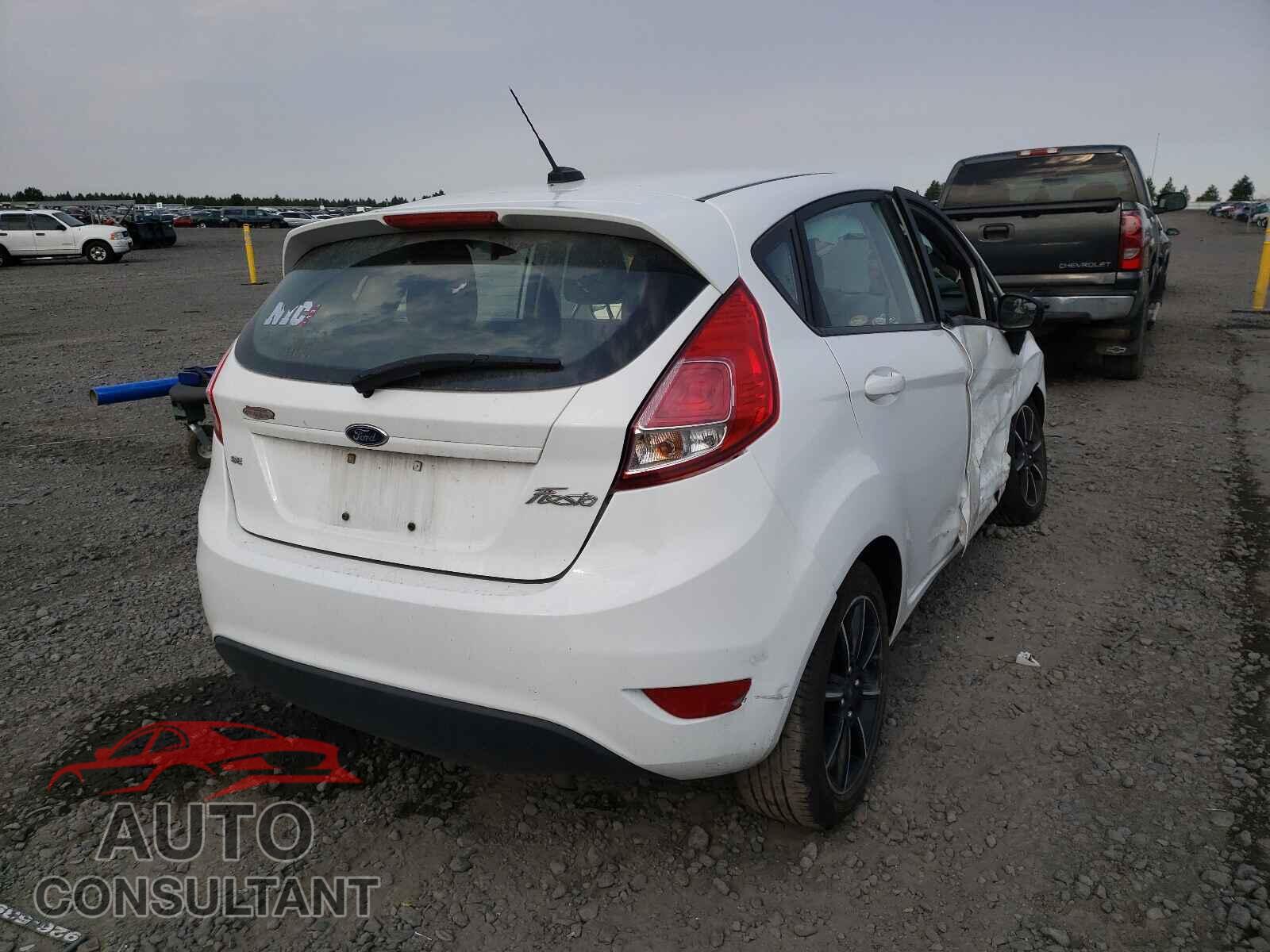 FORD FIESTA 2017 - 3FADP4EJ7HM158064