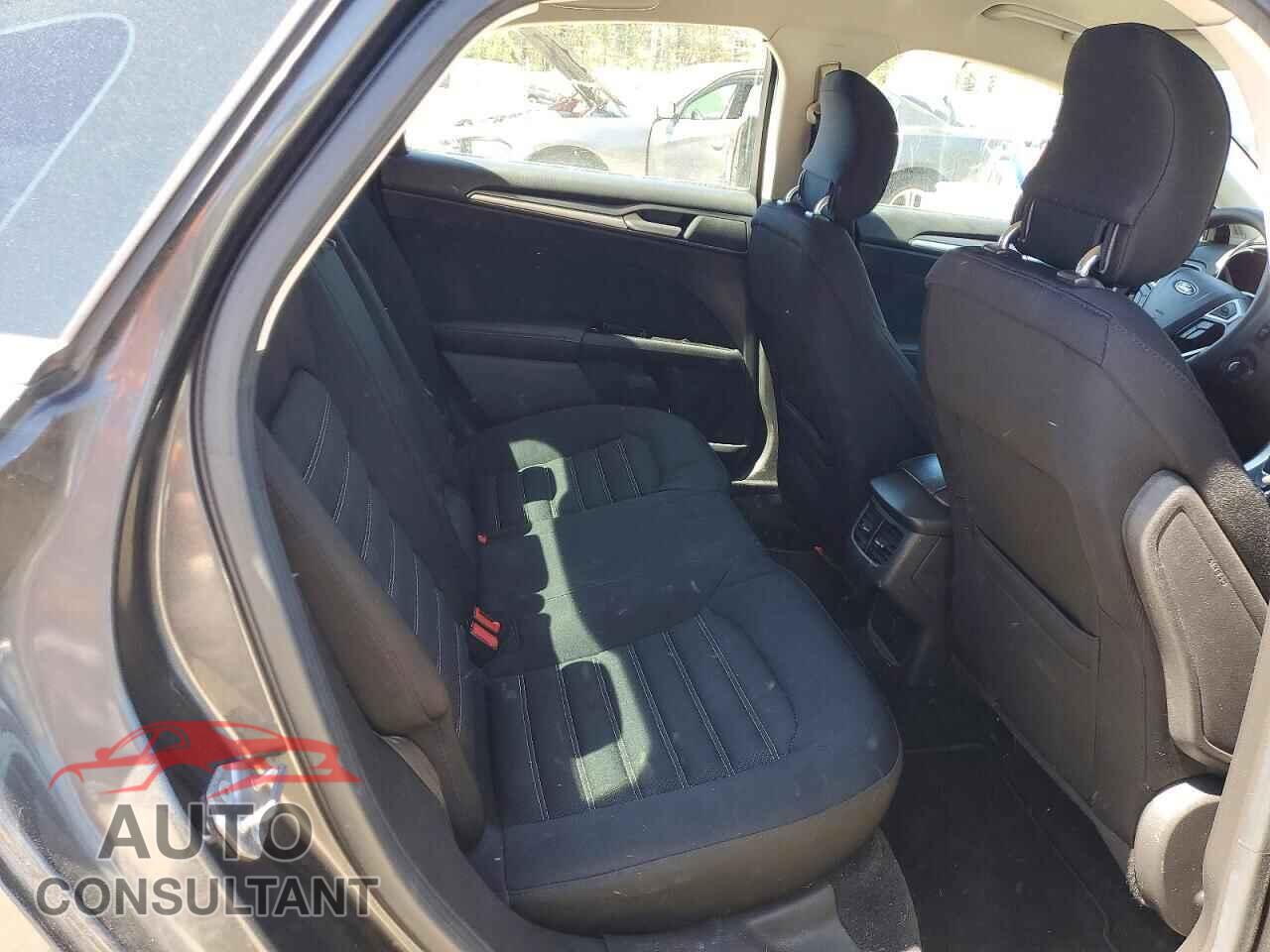 FORD FUSION 2015 - 3FA6P0H78FR161184