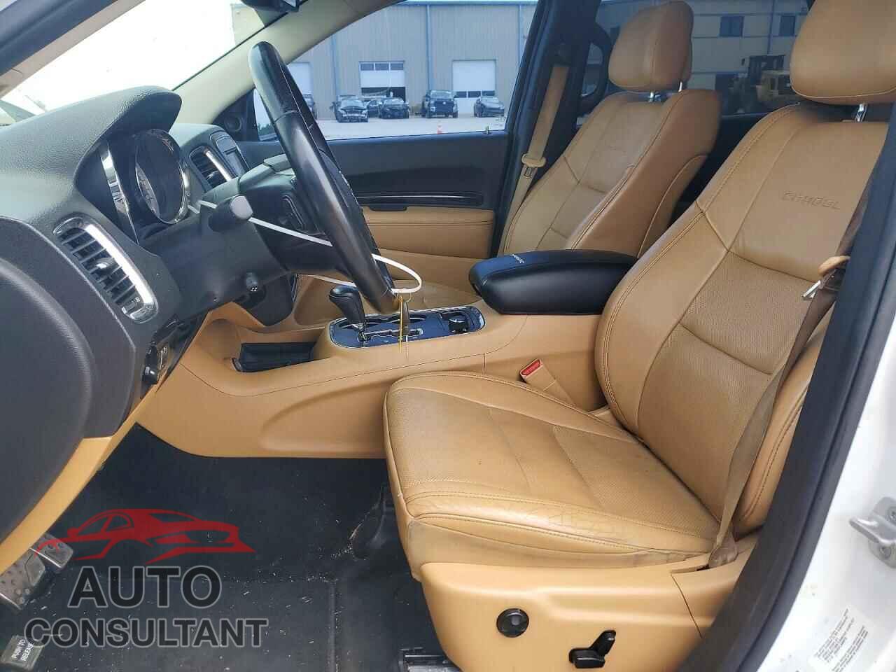 DODGE DURANGO 2013 - 1C4SDJET5DC557044