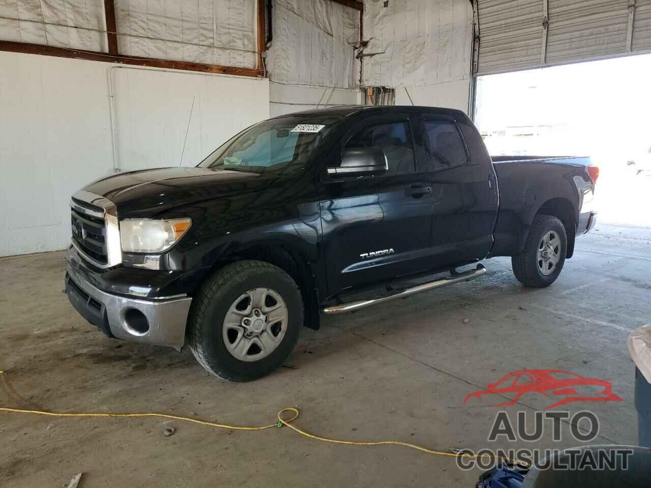 TOYOTA TUNDRA 2010 - 5TFRM5F11AX018847