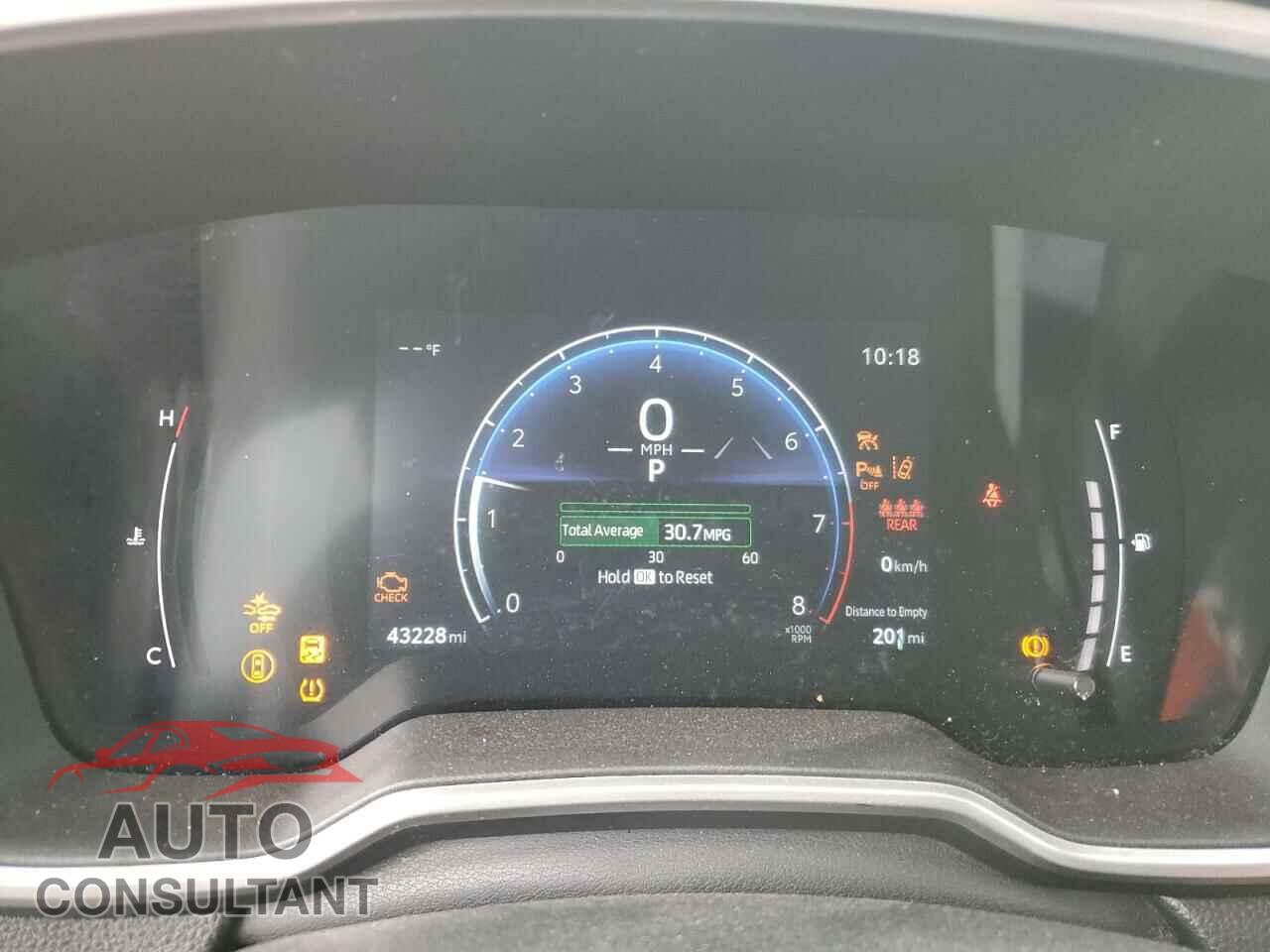 TOYOTA COROLLA CR 2023 - 7MUDAABG1PV052040
