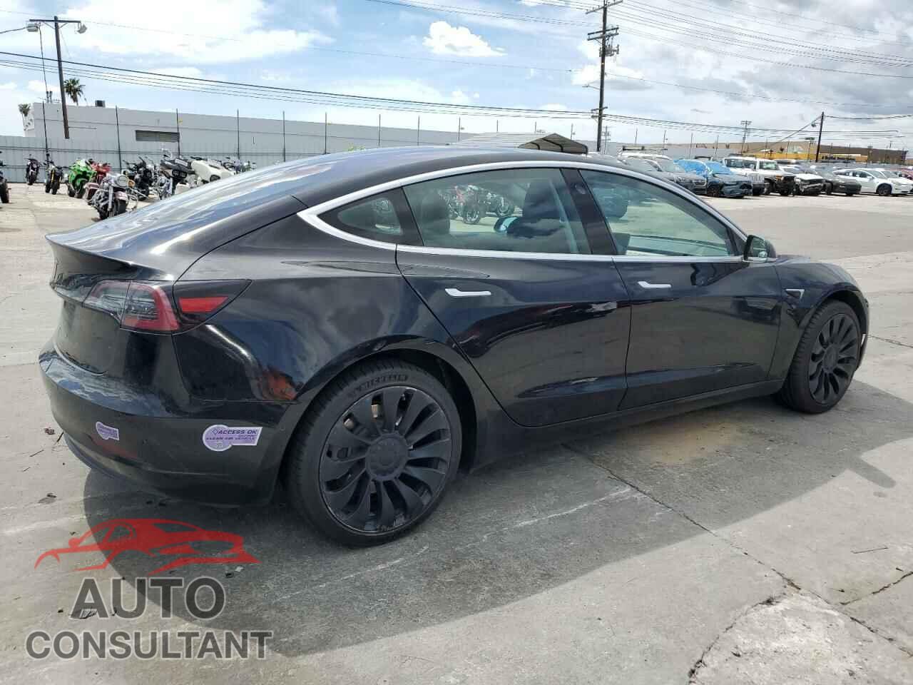 TESLA MODEL 3 2018 - 5YJ3E1EA2JF165587