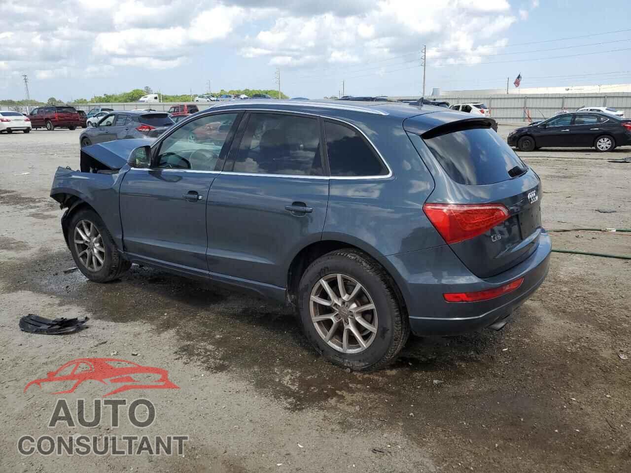 AUDI Q5 2011 - WA1CFAFP4BA090024