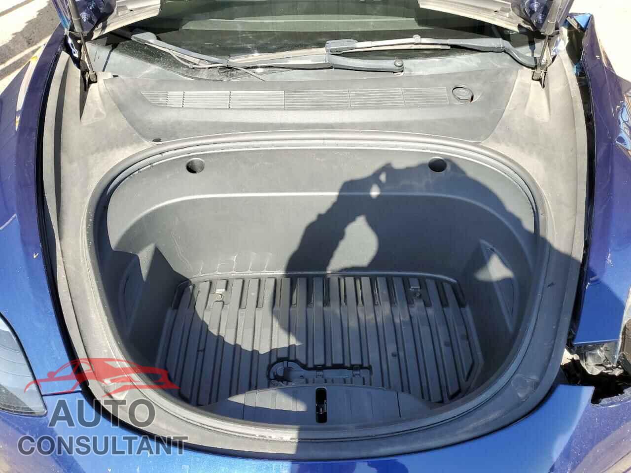 TESLA MODEL 3 2022 - 5YJ3E1EA9NF288499