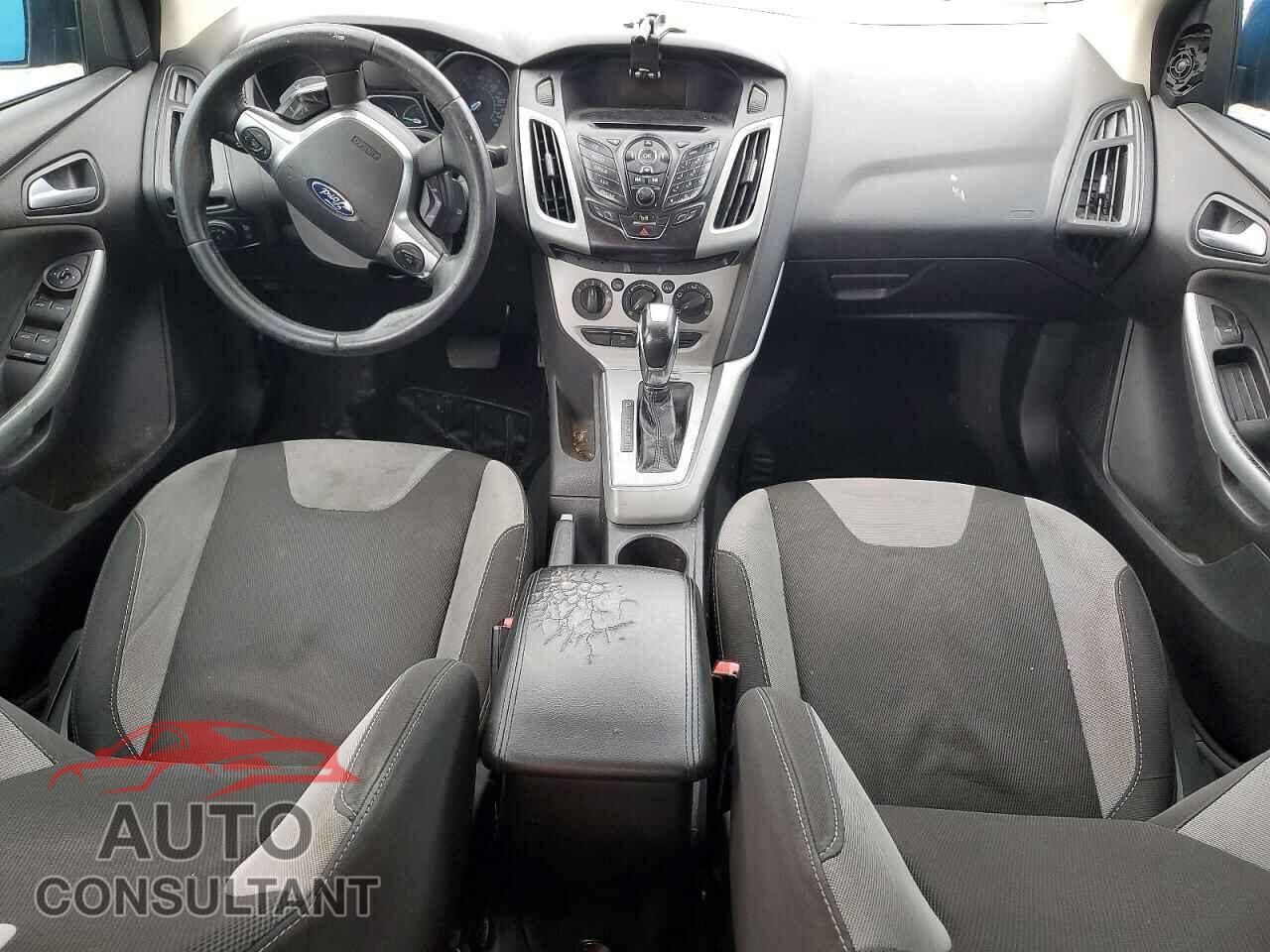 FORD FOCUS 2012 - 1FAHP3F26CL294425