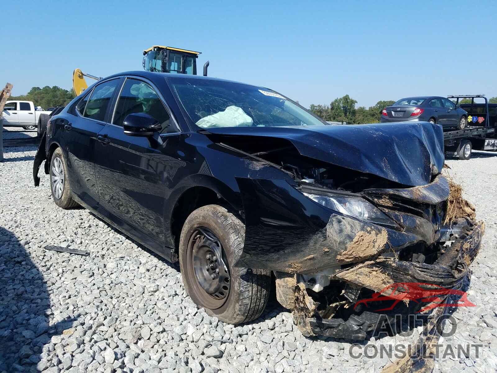 TOYOTA CAMRY 2018 - 4T1B11HK8JU645471