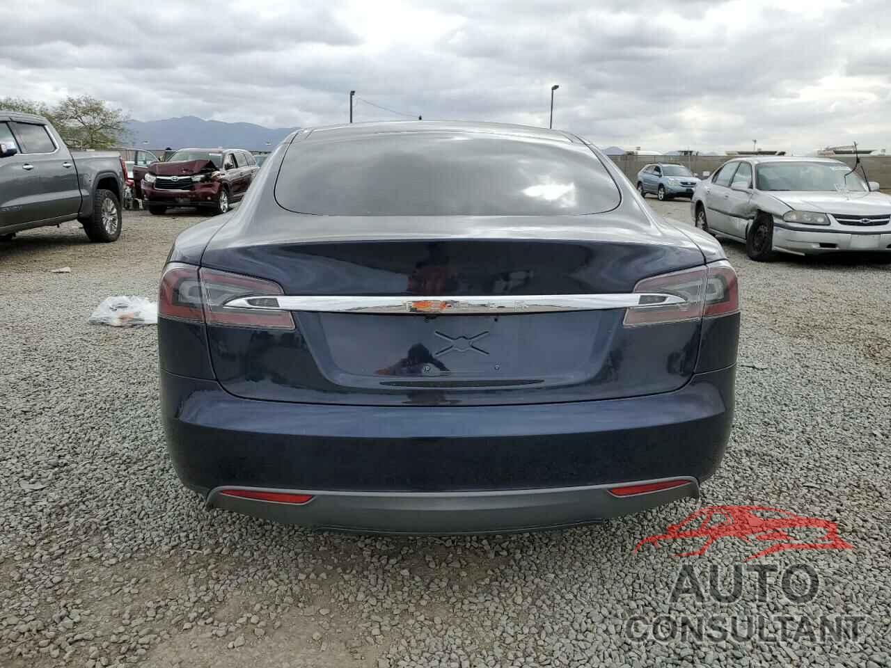 TESLA MODEL S 2013 - 5YJSA1DP9DFP05325