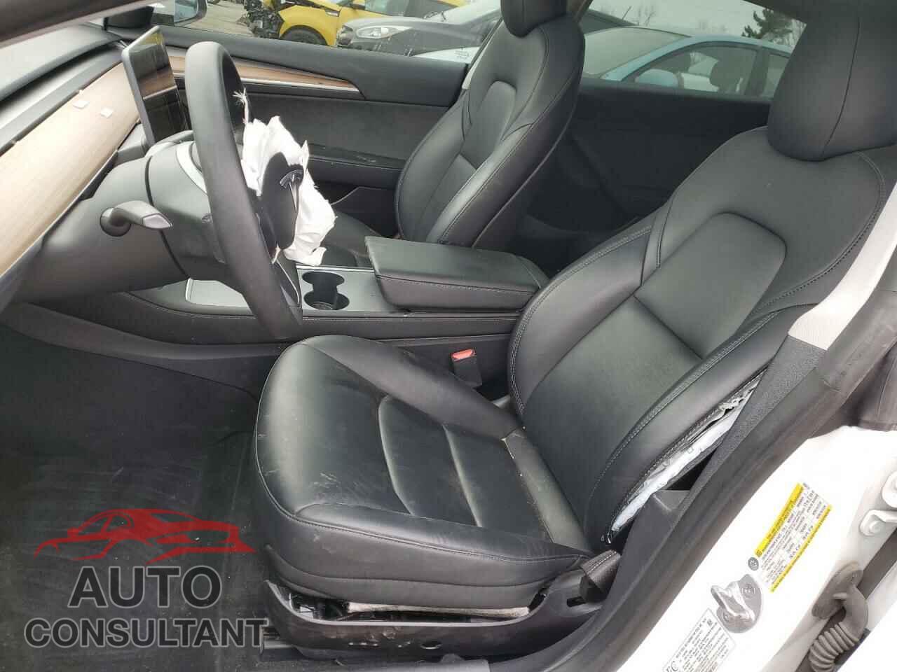 TESLA MODEL 3 2022 - 5YJ3E1EB3NF353131