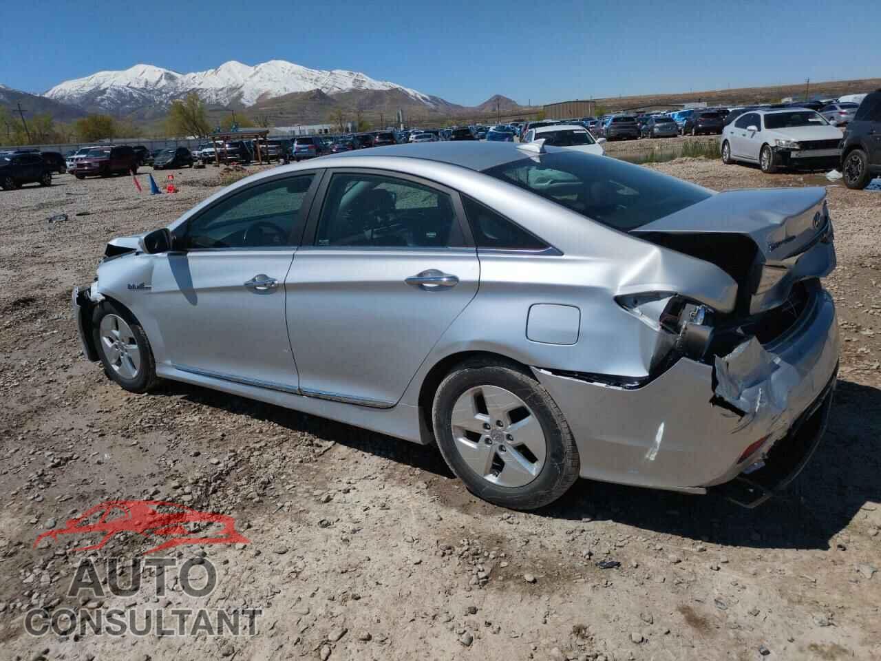 HYUNDAI SONATA 2012 - KMHEC4A40CA063129