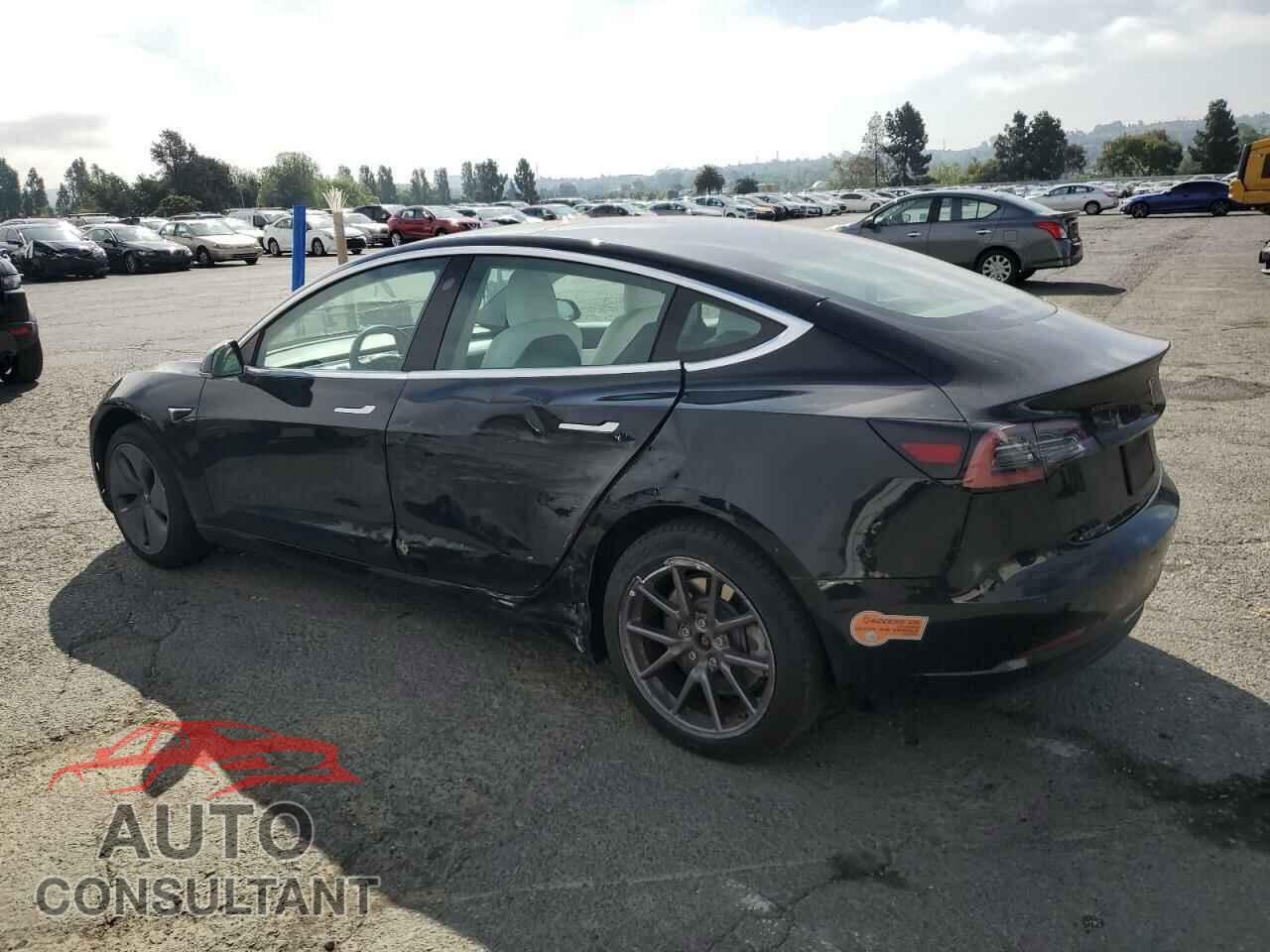TESLA MODEL 3 2020 - 5YJ3E1EA9LF606716