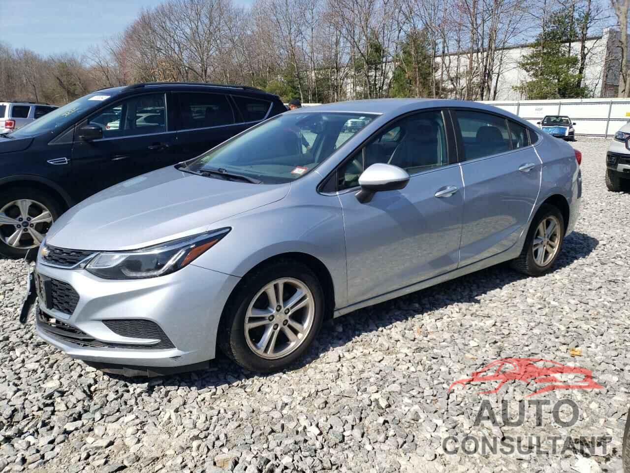 CHEVROLET CRUZE 2017 - 1G1BE5SM7H7153462