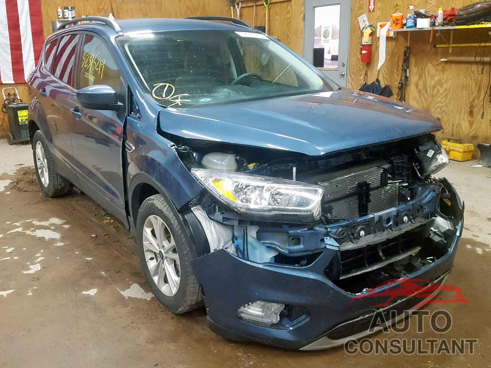 FORD ESCAPE 2018 - 1FMCU9GD5JUA78116