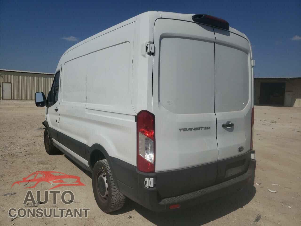 FORD TRANSIT 2019 - 1FTYR1CM4KKB76344