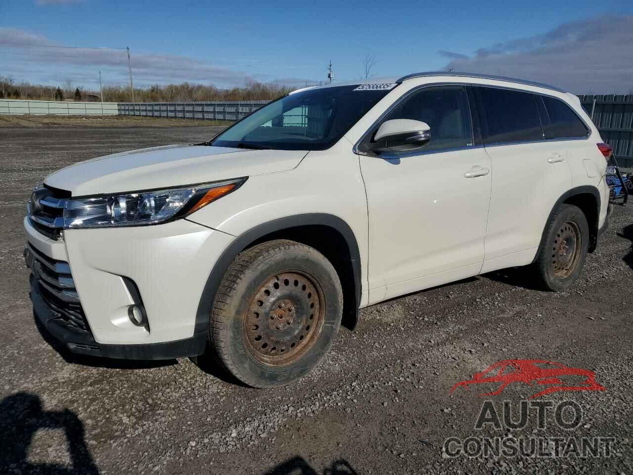TOYOTA HIGHLANDER 2018 - 5TDJZRFH1JS535039