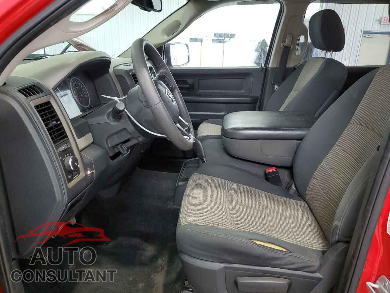 DODGE RAM 1500 2012 - 1C6RD7KT5CS234372