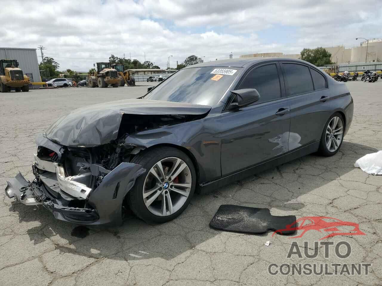 BMW 3 SERIES 2017 - WBA8B9G56HNU09182