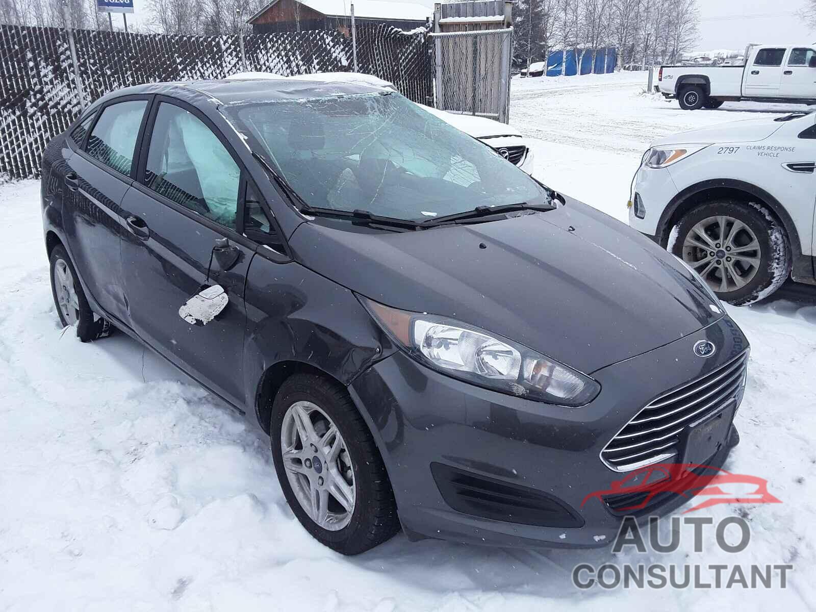 FORD FIESTA 2018 - 3FADP4BJ9JM120507
