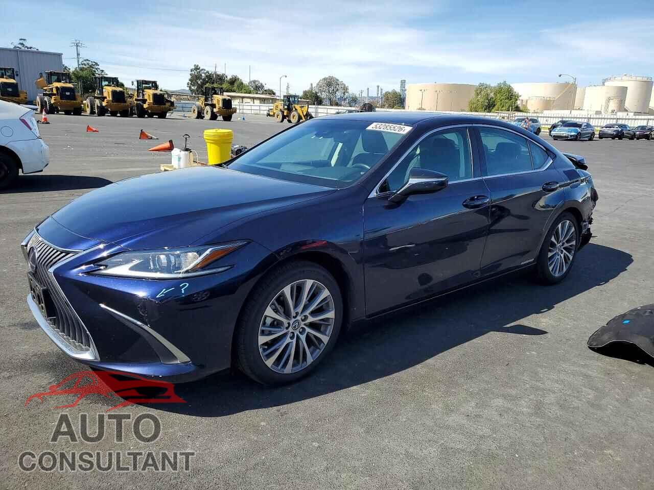 LEXUS ES300 2020 - 58AD21B14LU010250