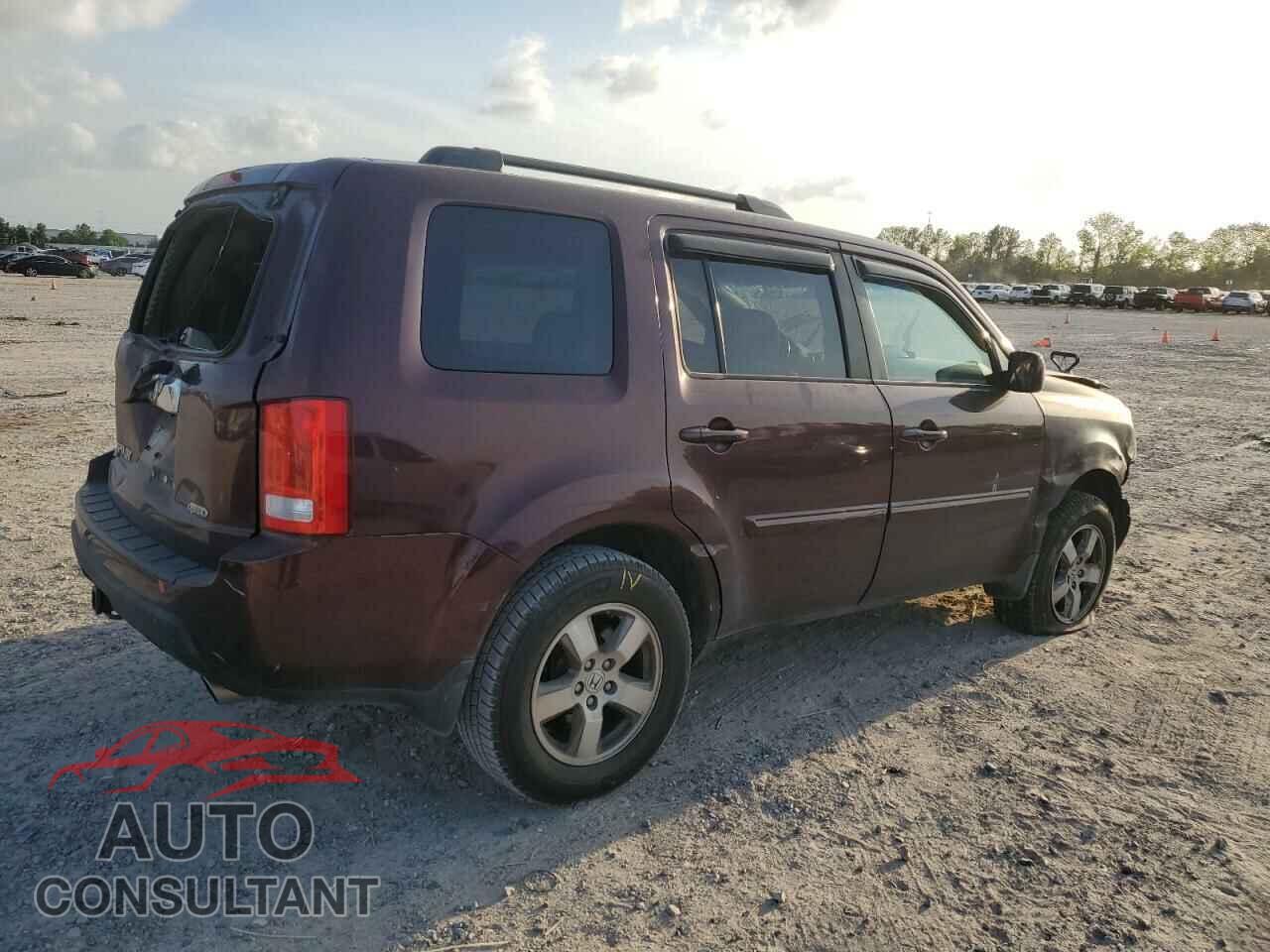 HONDA PILOT 2011 - 5FNYF4H60BB008878