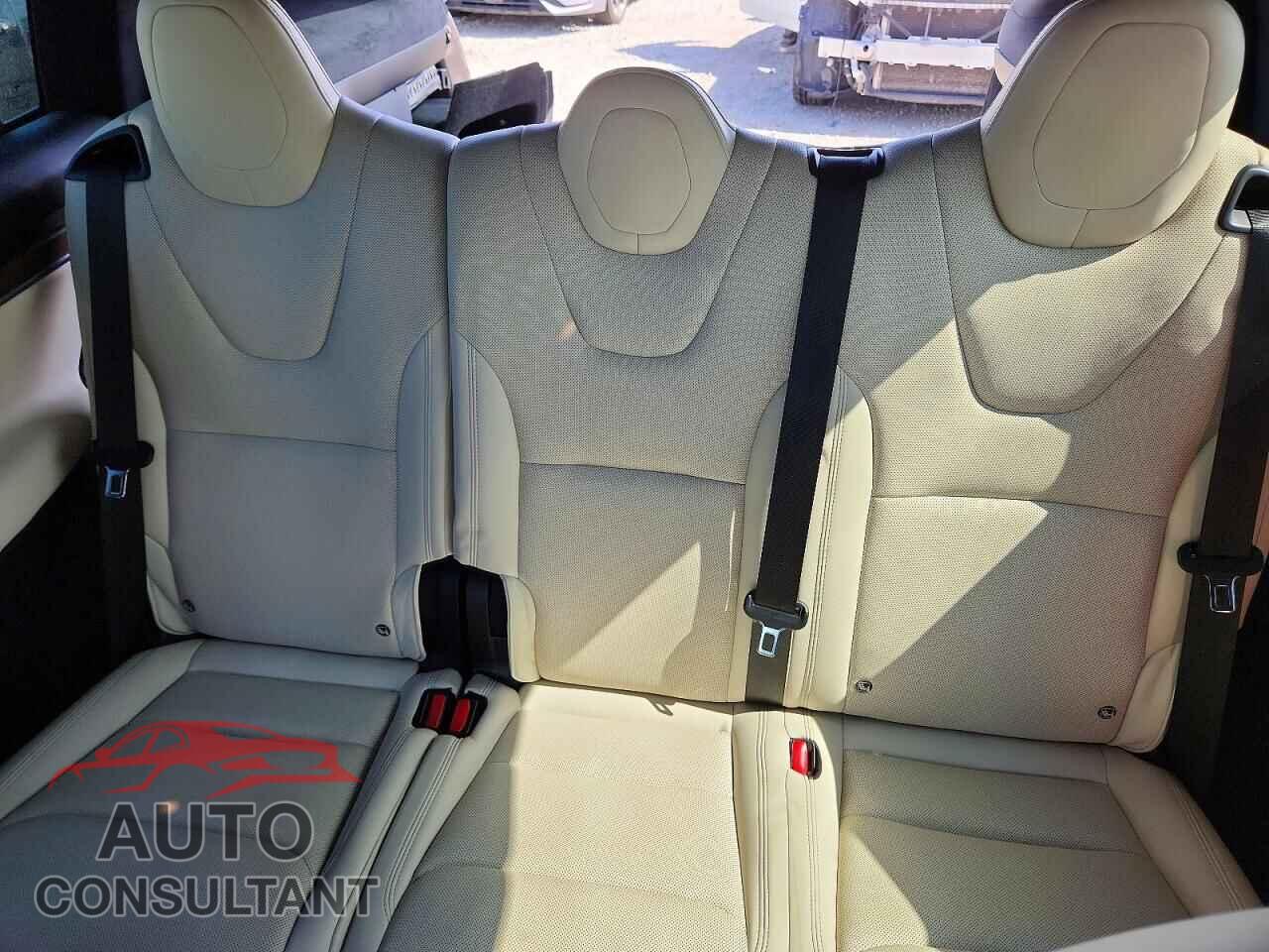 TESLA MODEL X 2023 - 7SAXCAE58PF424945
