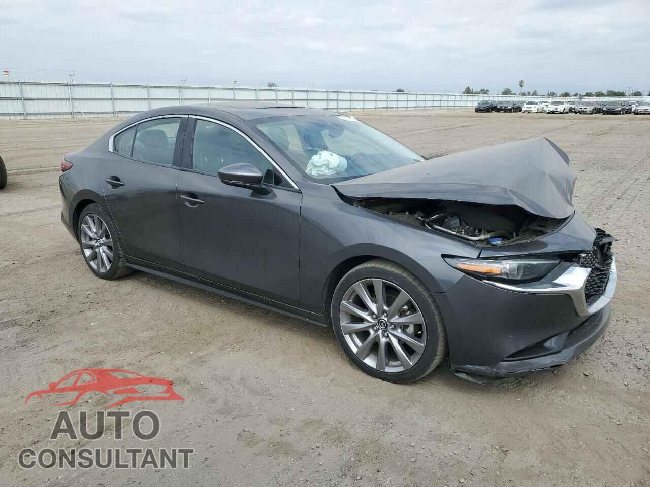 MAZDA 3 2019 - 3MZBPACM0KM100105