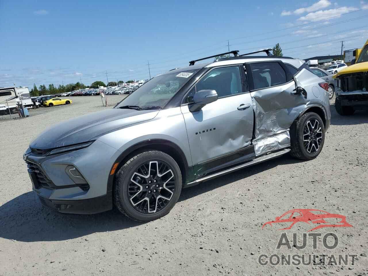 CHEVROLET BLAZER 2023 - 3GNKBKRS9PS235722