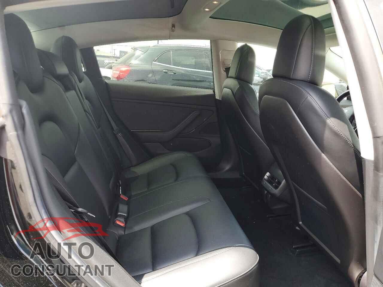 TESLA MODEL 3 2019 - 5YJ3E1EA0KF425762
