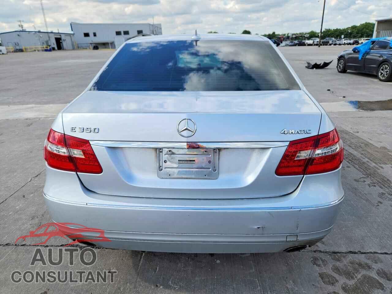 MERCEDES-BENZ E-CLASS 2011 - WDDHF8HBXBA446388