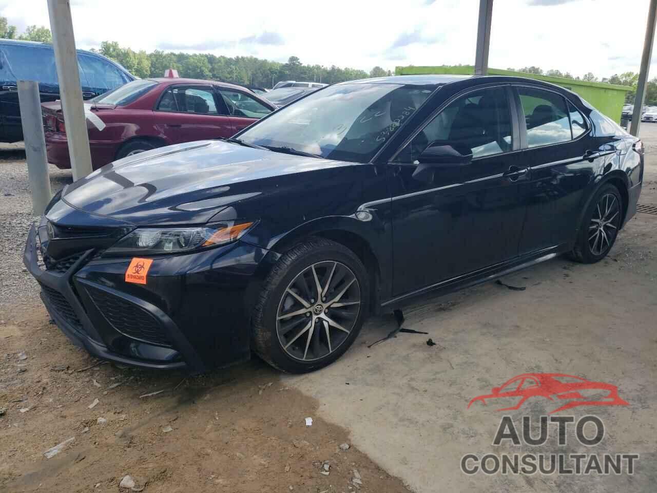 TOYOTA CAMRY 2021 - 4T1G11AK6MU474496