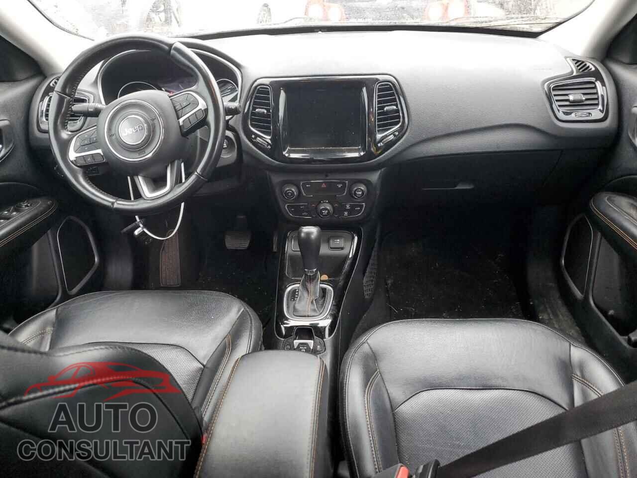 JEEP COMPASS 2020 - 3C4NJCCB0LT187295