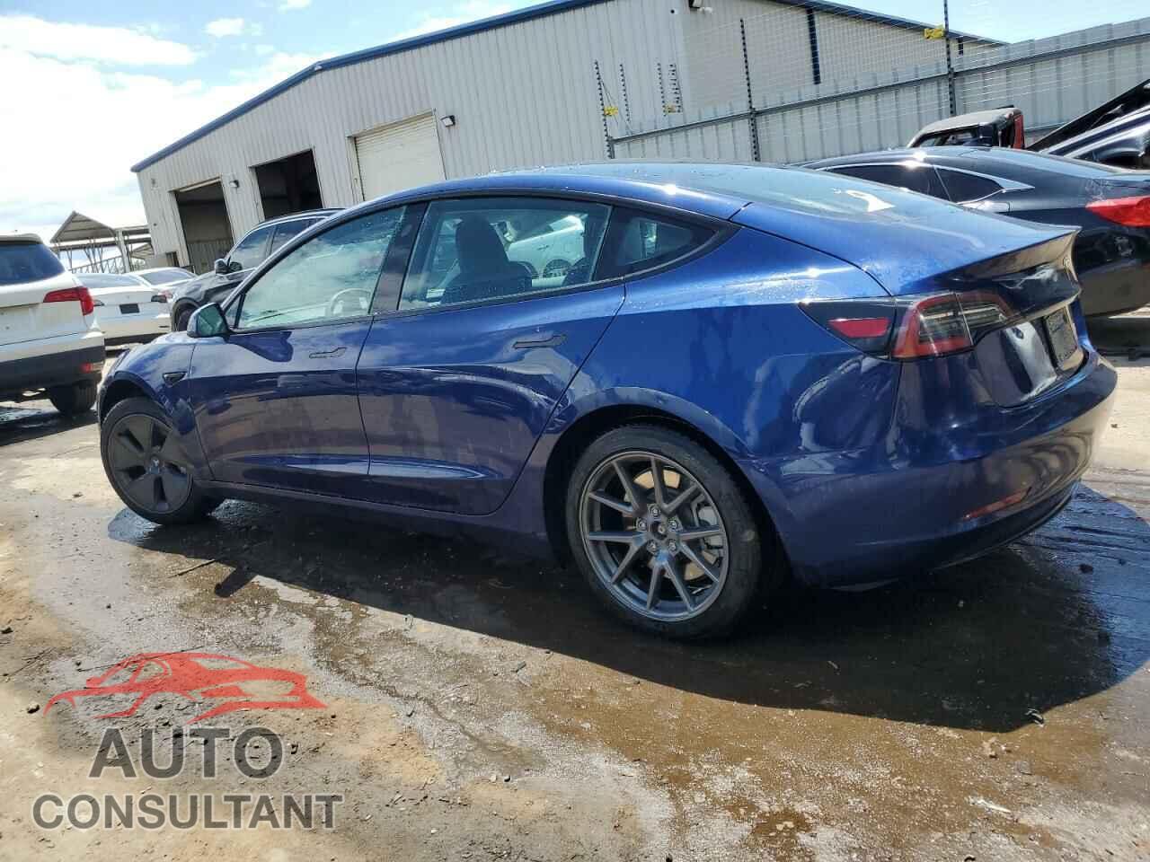 TESLA MODEL 3 2023 - 5YJ3E1EA4PF552957