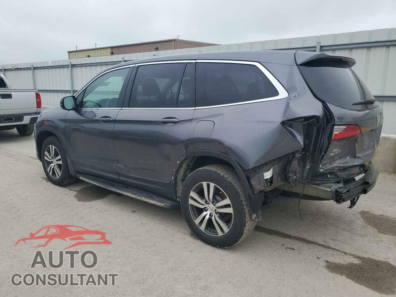 HONDA PILOT 2017 - 5FNYF6H66HB048077