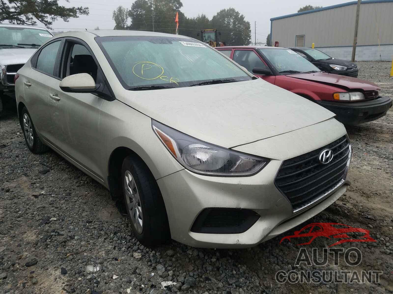 HYUNDAI ACCENT 2018 - 3KPC24A39JE019291
