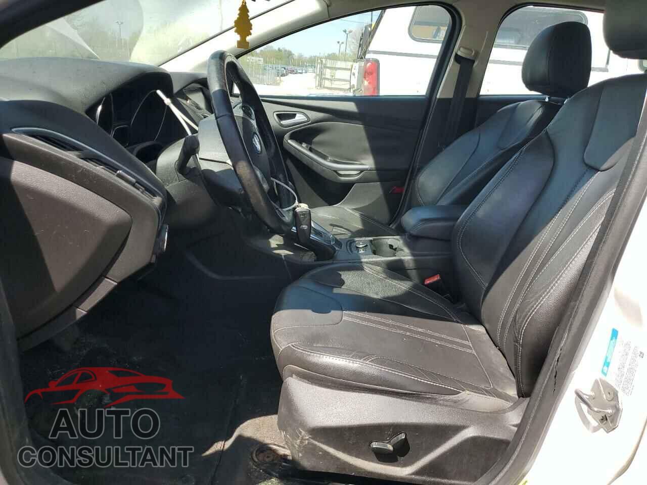 FORD FOCUS 2013 - 1FADP3N24DL111833