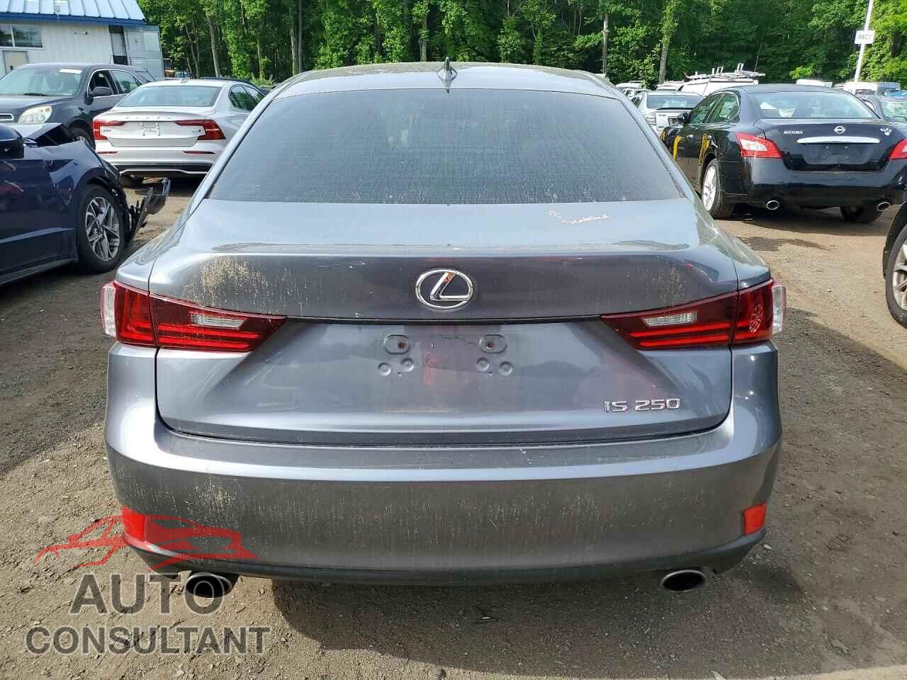 LEXUS IS 2014 - JTHBF1D22E5019134