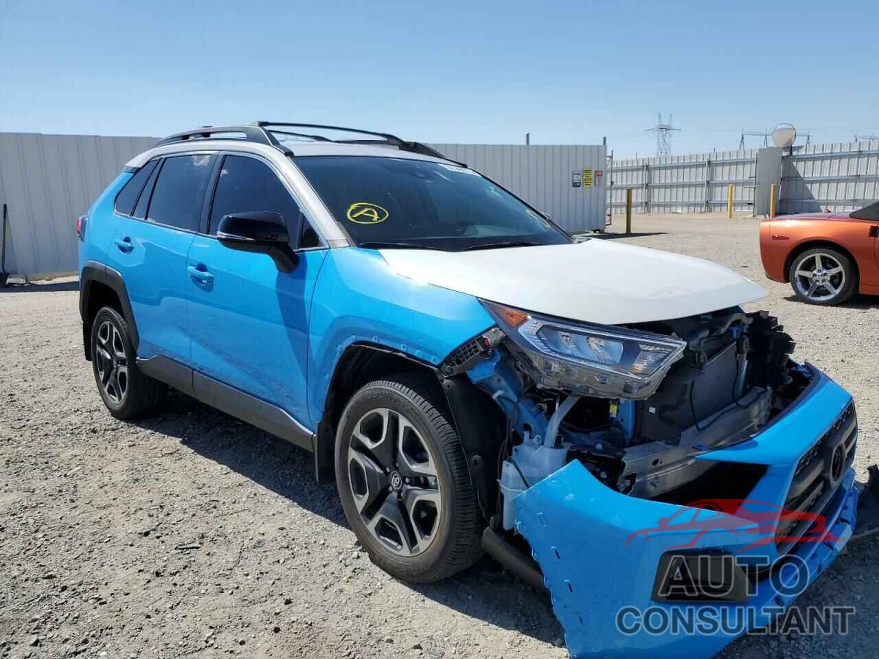 TOYOTA RAV4 2019 - 2T3J1RFV0KC035808