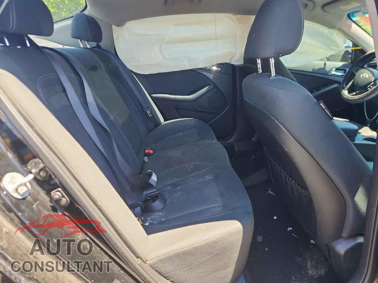 KIA OPTIMA 2012 - KNAGM4AD7C5032492