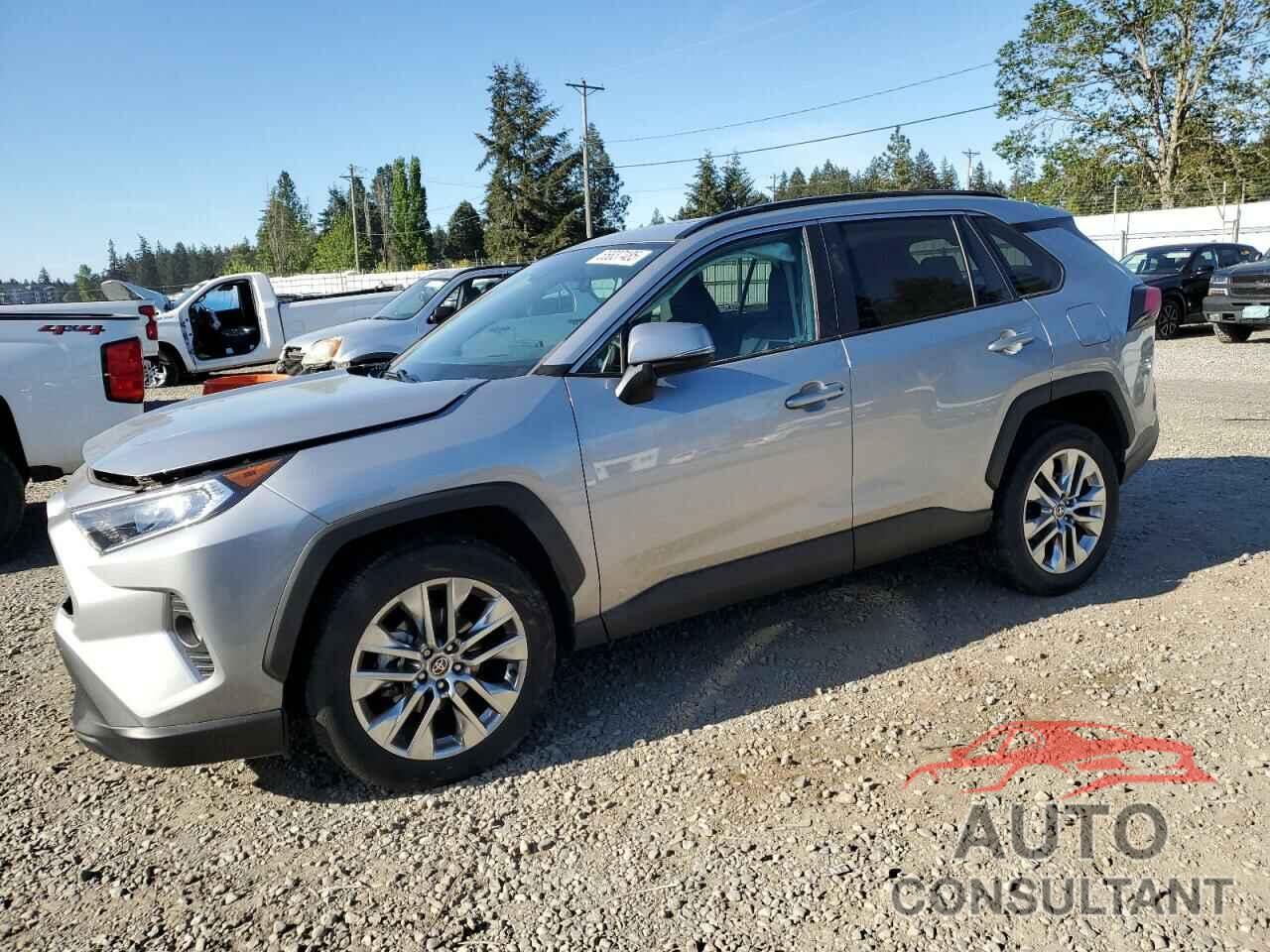 TOYOTA RAV4 2021 - 2T3A1RFV5MC213621