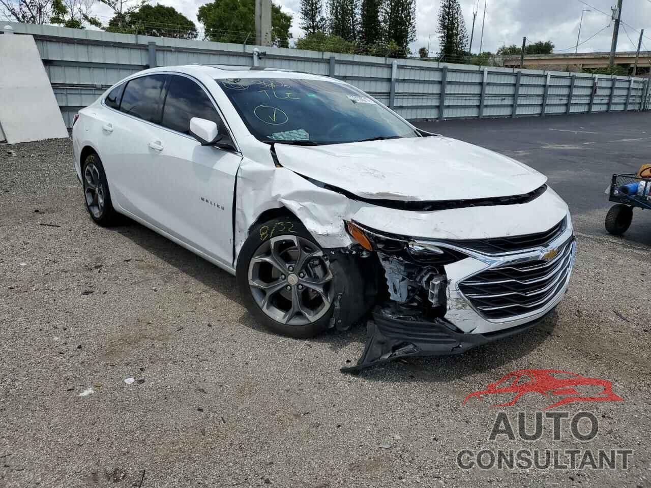 CHEVROLET MALIBU 2022 - 1G1ZD5ST9NF101678