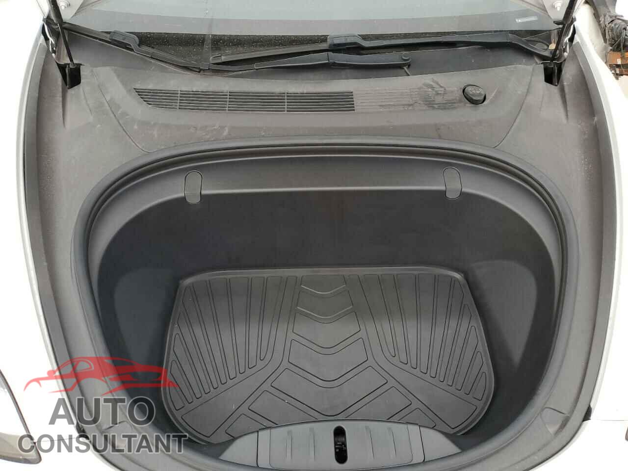 TESLA MODEL 3 2020 - 5YJ3E1EA9LF661702