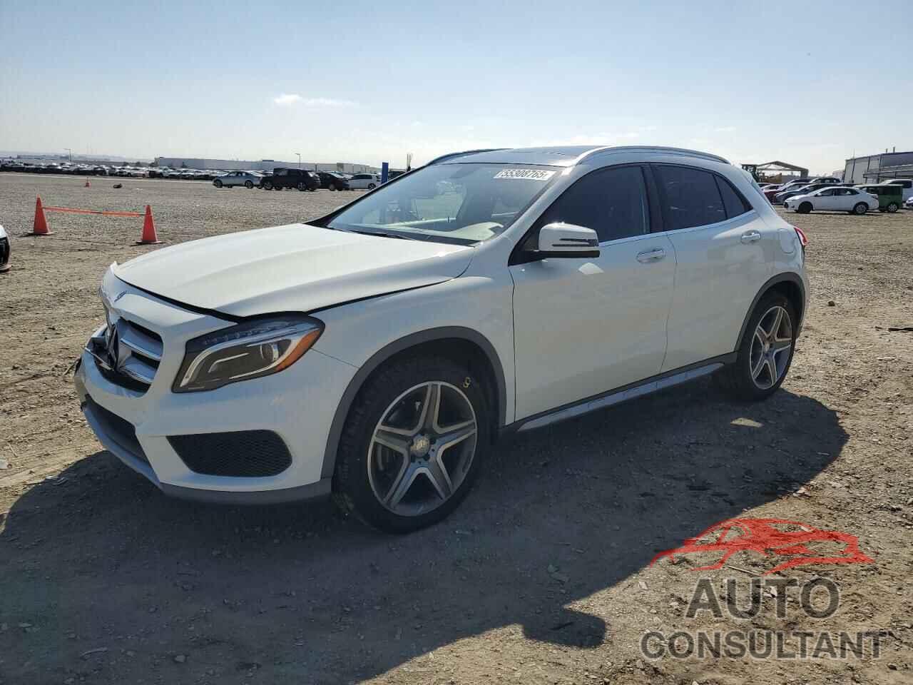 MERCEDES-BENZ GLA-CLASS 2015 - WDCTG4EB8FJ143592
